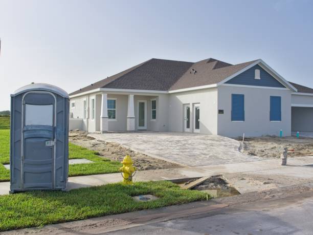 Professional porta potty rental in Meadowbrook, CA